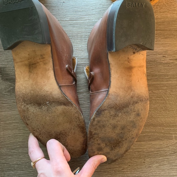 Bally Leather Shoe - Picture 6 of 8